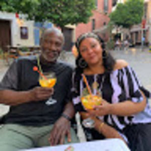 Meet your Posher, Adriane